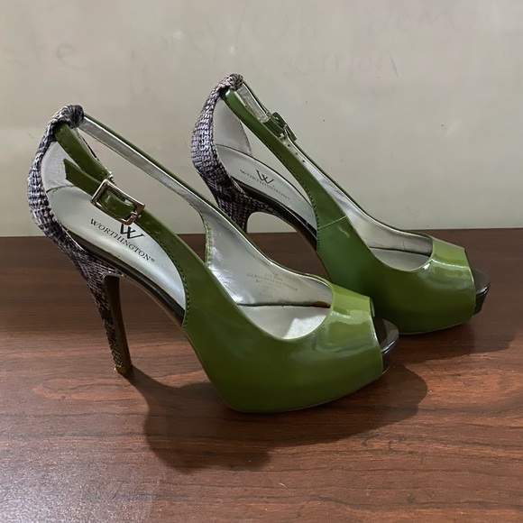 Worthington Kairo Heels - Picture 2 of 6